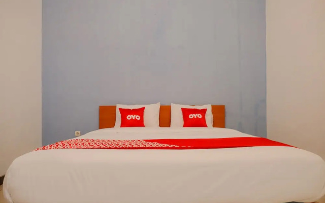 OYO 1509 Candi Panggung Family Guest House Syariah