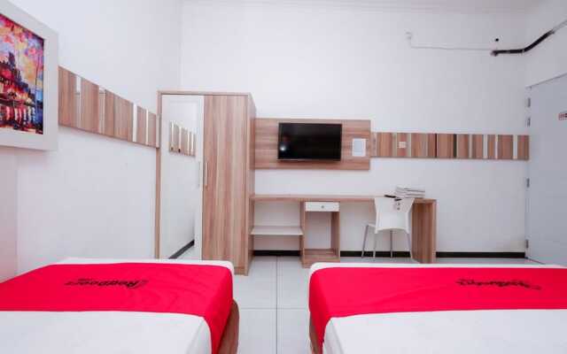 Omah Seroja Guesthouse