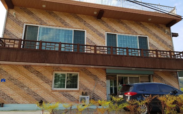 Hongcheon haedrin pension