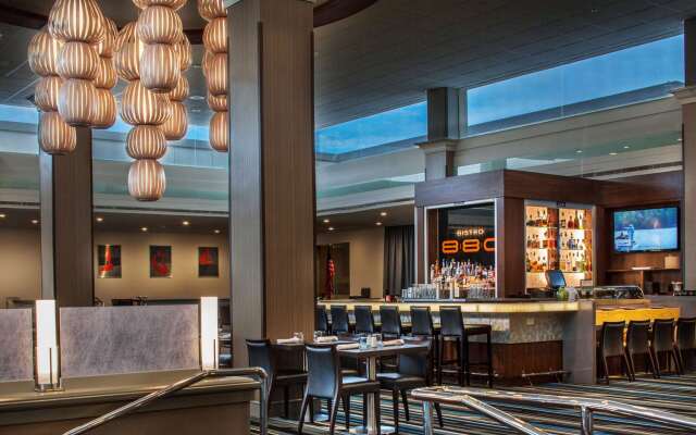 Doubletree by Hilton Newark - Fremont