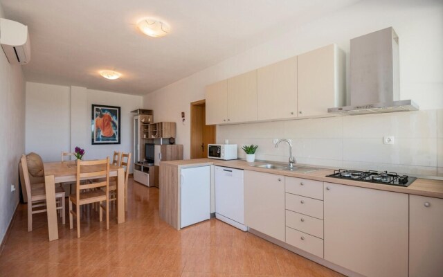 Stunning Home in Bast With Wifi and 1 Bedrooms