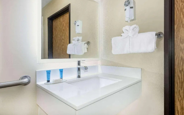 Days Inn By Wyndham Springville