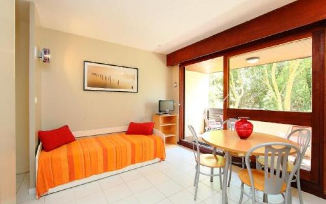 Apartment Airial
