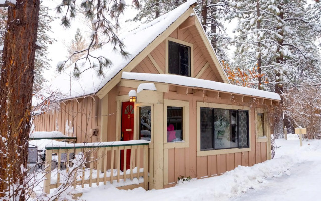 Sleepy Forest Cottages