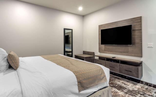 The Hue Hotel, Ascend Hotel Collection