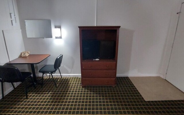 Boone Trail Inn