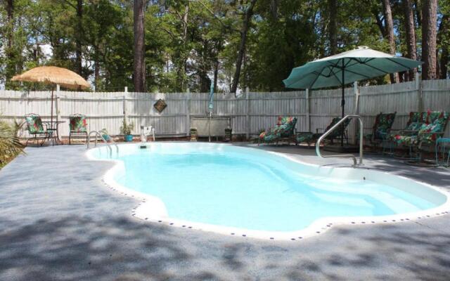 Blue Heaven by Oak Island Accommodations