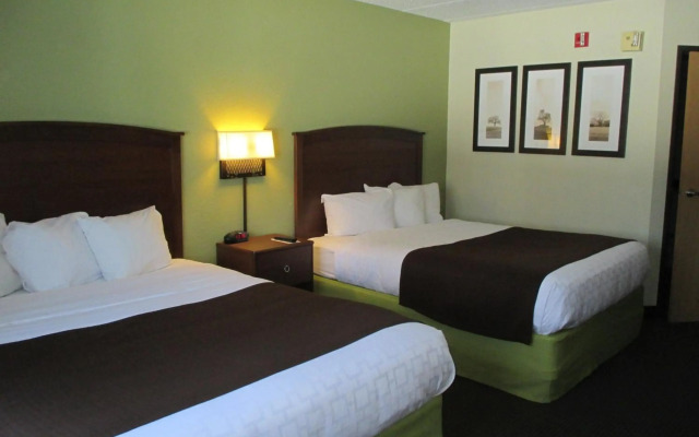 Cobblestone Hotel & Suites – Wisconsin Rapids