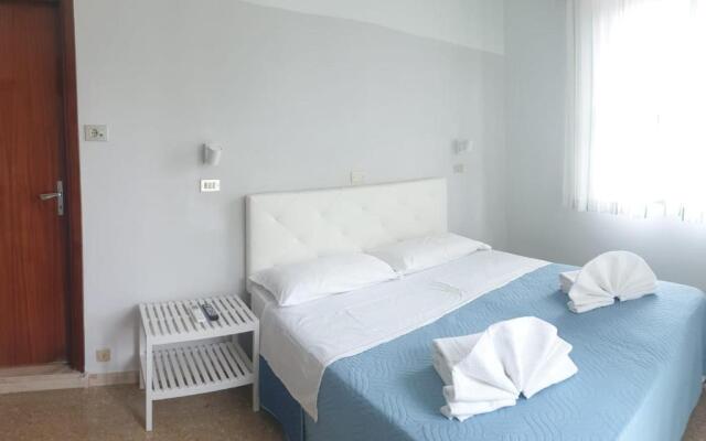 Hotel Alfa