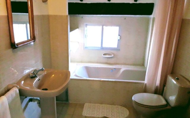 House With 3 Bedrooms in Oliva, With Terrace