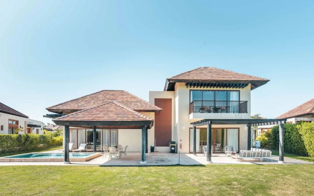 Modern Villa w Pool bbq at Green Village ABB