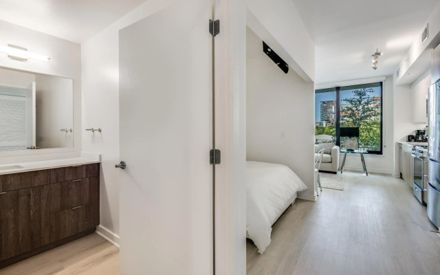Global Luxury Suites at Capitol Hill