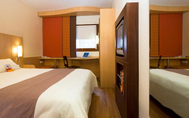 Ibis Paris Issy-Les-Moulineaux Val De Seine