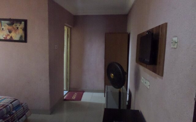 Fatty K Hotel and Suites