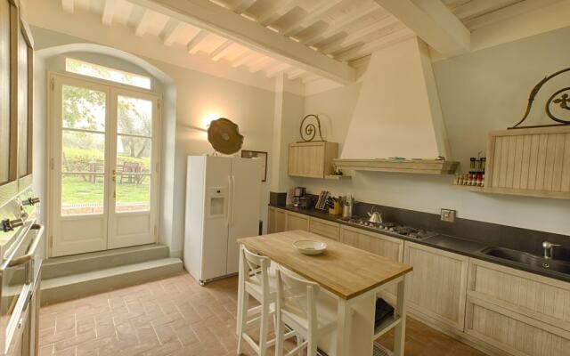 Villa Oliveto - Five Bedroom Home