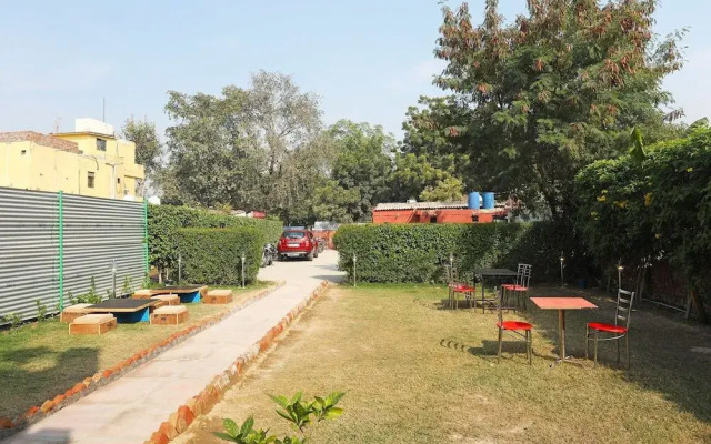 Oyo 10875 Optimum I Hotel