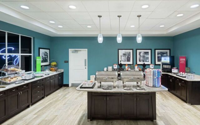 Hampton Inn & Suites Clearwater Beach