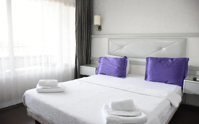 Yalcin Hotel