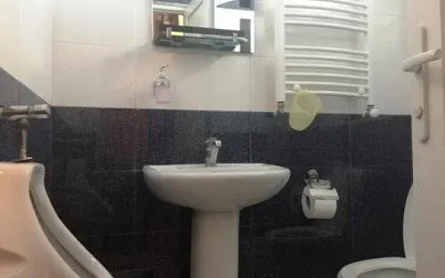 Hotel Adventure