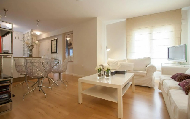 Medina Apartment and Parking Old Town 3 pax