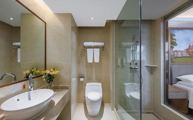 Vienna Hotel Guangdong Zhongshan South Area Passenger Station