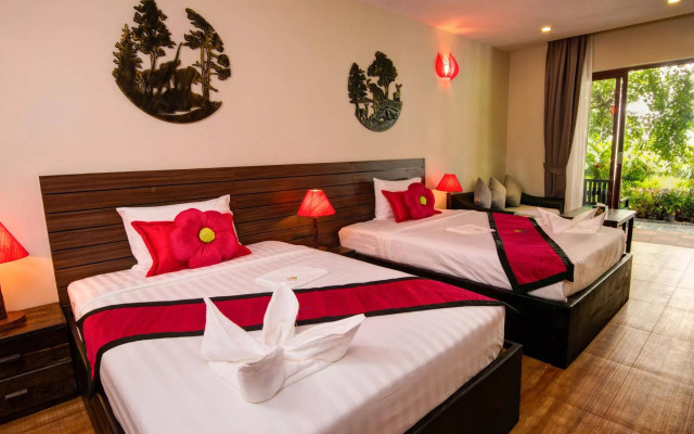 Spring Palace Resort Hotel