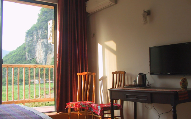 Yangshuo Puyueju Inn