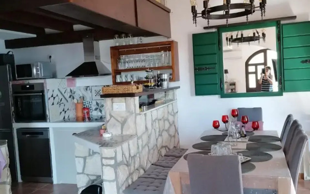 Apartments Misini Dvori