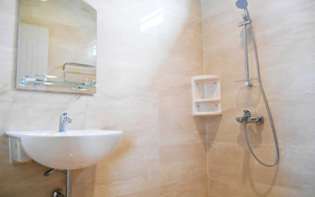 Villa Jaran Jingkrak - Hostel