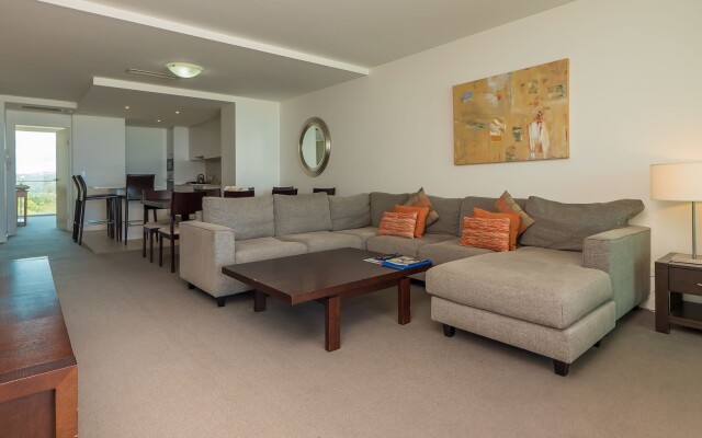 Kirra Surf Apartments