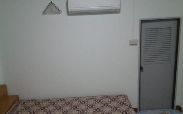 Corner House