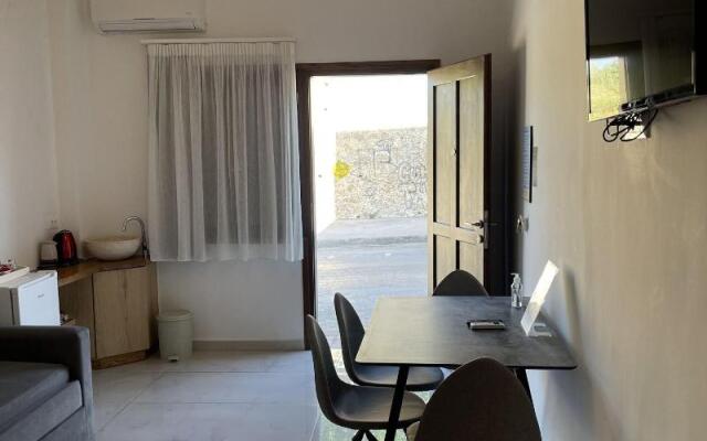 Deluxe Suites