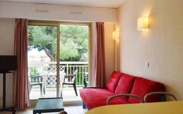 Appartement Golfe Juan, 2 pièces, 4 personnes - FR-1-252-140