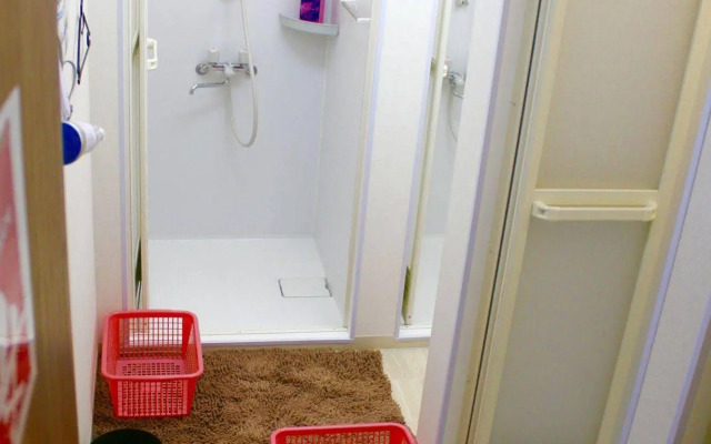 Osaka Guesthouse HIVE