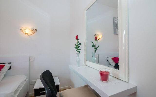 Apartment Matmar