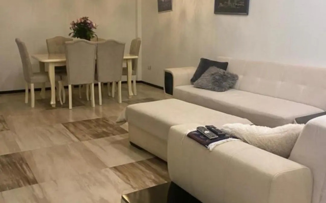 Apartament vozle caspian biznes centr