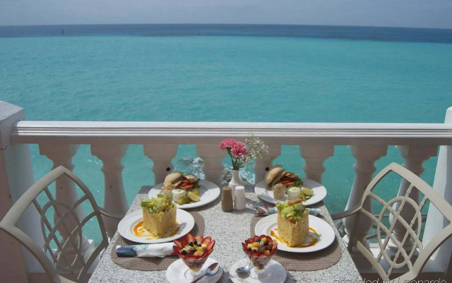 Pompano Beach Club