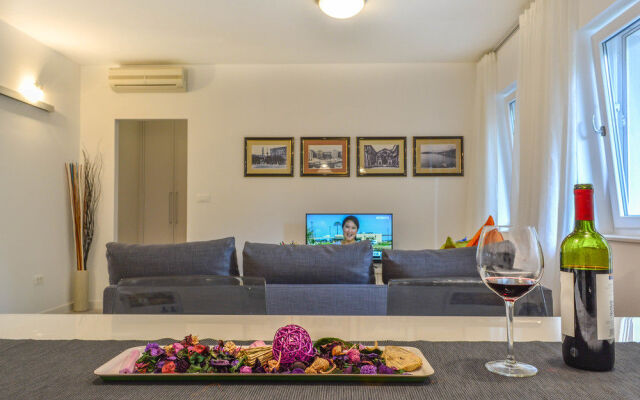 Tri Lava Luxury Living
