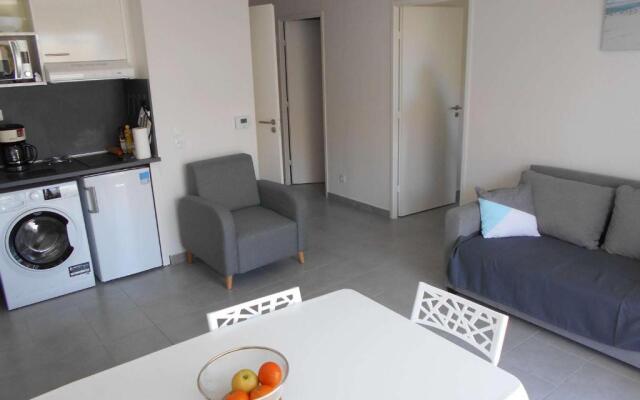 Appartement Le Grau-du-Roi, 2 pièces, 4 personnes - FR-1-250-175