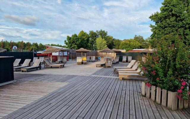 Mobilhomme dans camping