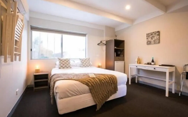 Heathcote Inn