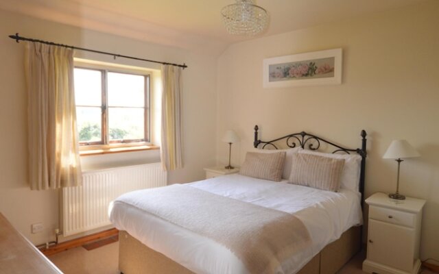 Whitewells Farm Cottages