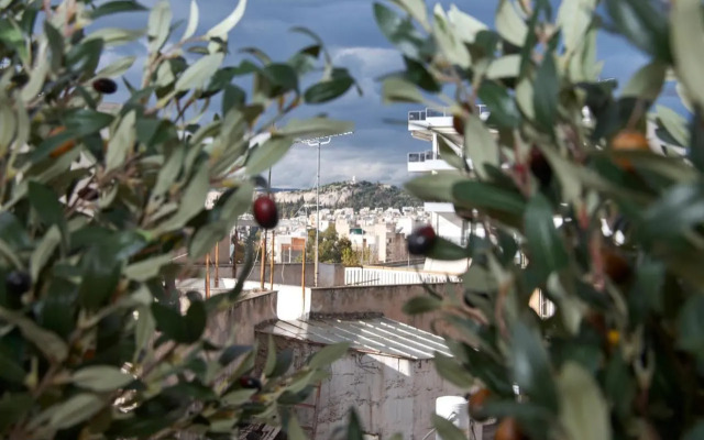 JUST ATHENS apt 130sqm one step from metro