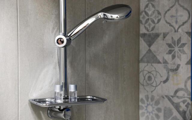 Hvar Old Dalmatian House Junior Suite - Deck 1