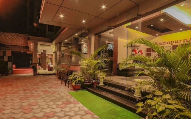 Treebo Trend Annpurna Inn