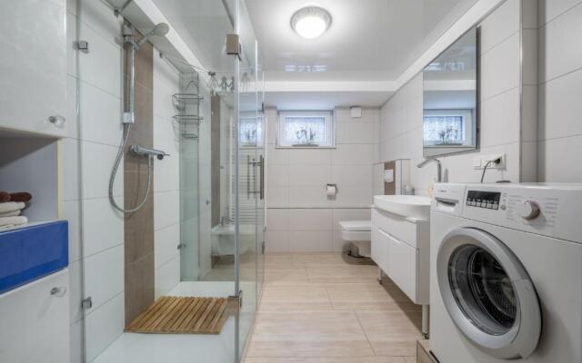 ID 3234 - Nice Private Apartment