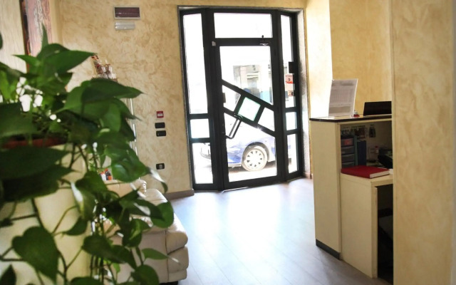 Hotel Sogni D'Oro Airport