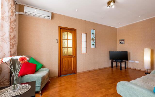 Аврора на проспекте Кузнецкий 32