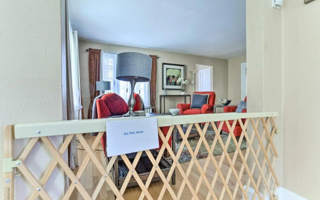 Yard & Grill: Centrally Located Denver Retreat!