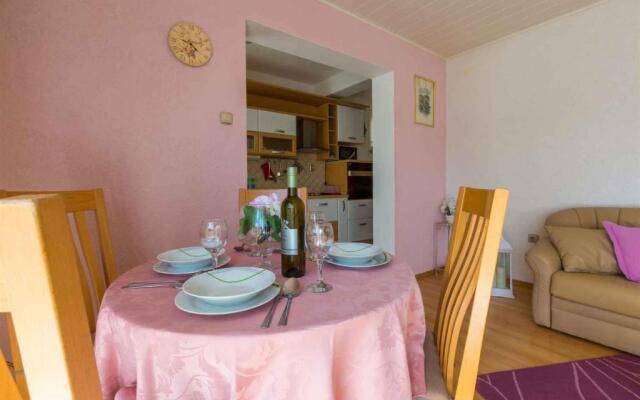 Apartment in Crikvenica 39088